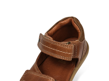 Load image into Gallery viewer, Bobux I-Walk Driftwood Sandals - Caramel