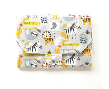 Load image into Gallery viewer, Pepe & Peach Portable Change Mat - Assorted
