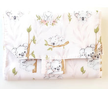 Load image into Gallery viewer, Pepe & Peach Portable Change Mat - Assorted