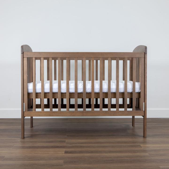 Grotime cot on sale drop side