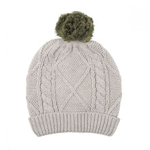 Load image into Gallery viewer, Bébé Tate Cable Knit Beanie