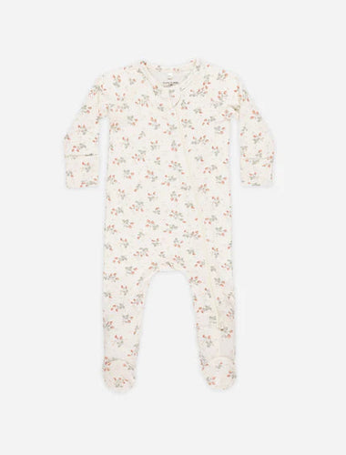 Quincy Mae Bamboo Zip Footie || Strawberries