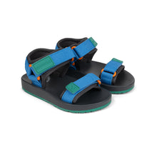 Load image into Gallery viewer, CRYWOLF Beach Sandal | Seaside