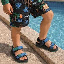 Load image into Gallery viewer, CRYWOLF Beach Sandal | Seaside