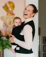 Load image into Gallery viewer, Baby Dink Carrier | Black - www.bebebits.com.au