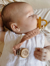 Load image into Gallery viewer, kiin. Cotton Dummy Clip - www.bebebits.com.au