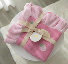 Load image into Gallery viewer, confetti kidz Frilly Knit Blanket | Strawberry Kisses