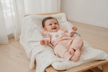 Load image into Gallery viewer, confetti kidz Frilly Slouch Pant | Rose