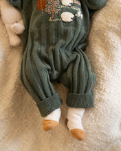 Load image into Gallery viewer, Bébé Hunter Farm Organic Knitted Romper