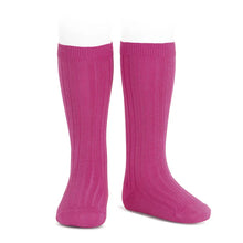 Load image into Gallery viewer, Cóndor Ribbed Knee High Socks