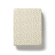 Load image into Gallery viewer, wilson + frenchy Organic Bassinet Sheet | Lemon Leaf