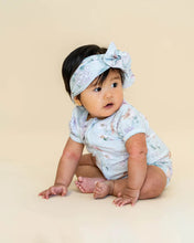 Load image into Gallery viewer, Bébé Madelyn SS Zipsuit
