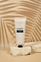 Load image into Gallery viewer, Somic Mars Shaving Cream - www.bebebits.com.au