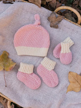 Load image into Gallery viewer, Springbud 100% Merino Gift Set | Pink