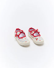 Load image into Gallery viewer, Walnut Melbourne Millie Canvas - Summer Cherries
