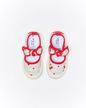 Load image into Gallery viewer, Walnut Melbourne Millie Canvas - Summer Cherries