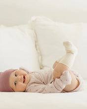 Load image into Gallery viewer, Quincy Mae No Scratch Mittens || Blue Ditsy + Lilac Ditsy