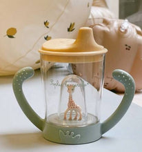 Load image into Gallery viewer, Sophie la girafe Non Spill Cup