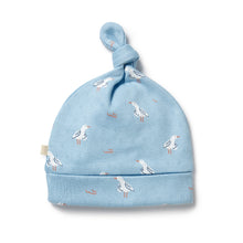 Load image into Gallery viewer, wilson + frenchy Organic Knot Hat | Sunny Seagulls
