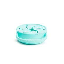 Load image into Gallery viewer, C&#39;est Silicone Snack Catcher with Lid