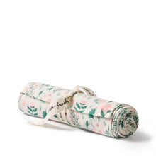 Load image into Gallery viewer, wilson + frenchy Organic Muslin | Sweet Bloom