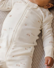 Load image into Gallery viewer, Quincy Mae Zip Long Sleeve Sleeper || Farm