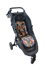 Load image into Gallery viewer, The Somewhere Co. Luxe Stroller Liner