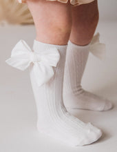 Load image into Gallery viewer, Karibou Chloe Luxe Cable Knit Socks With Bows